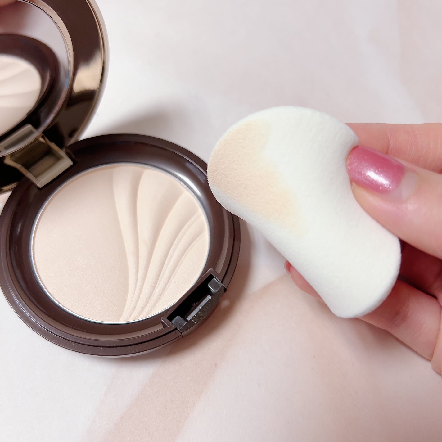 フェイスアップ プレストパウダー SPF23 / PA++/COVERMARK/プレストパウダーを使ったクチコミ(4枚目)