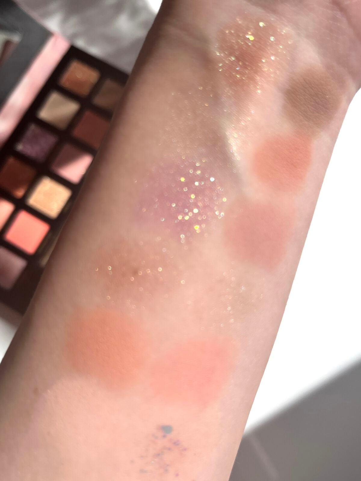 エクスプローラ12色 動物アイシャドウパレット/PERFECT DIARY/アイシャドウパレットを使ったクチコミ(3枚目)