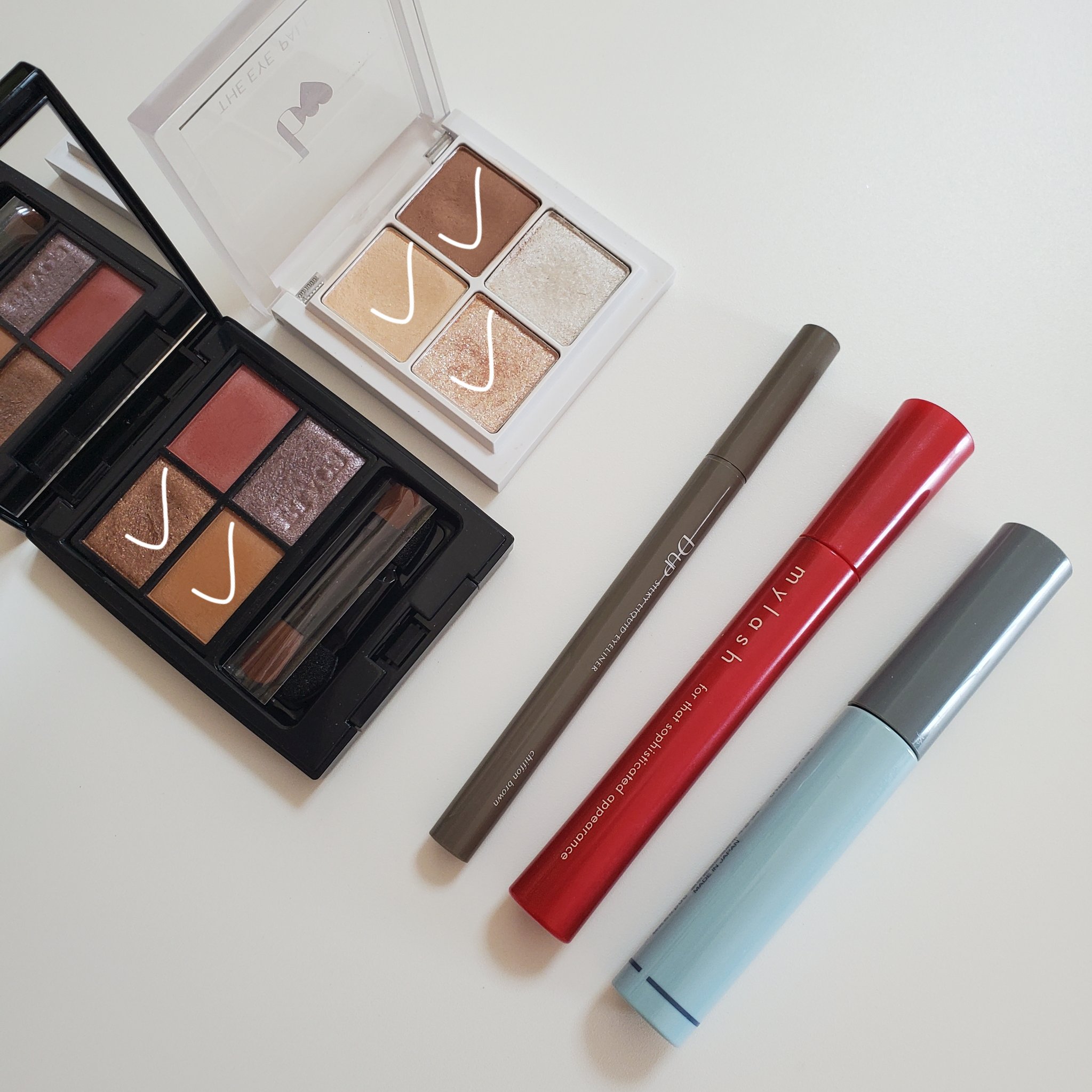 THE アイパレR/b idol/アイシャドウパレットを使ったクチコミ（2枚目）