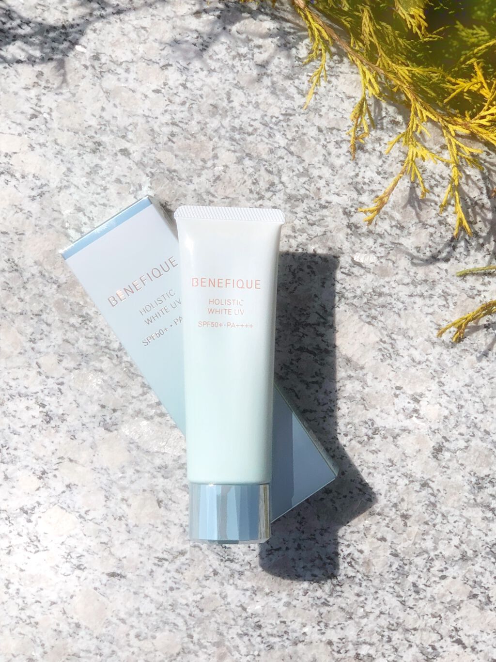ベネフィーク ホリスティックホワイトUV/BENEFIQUE/日焼け止めスティックを使ったクチコミ（2枚目）