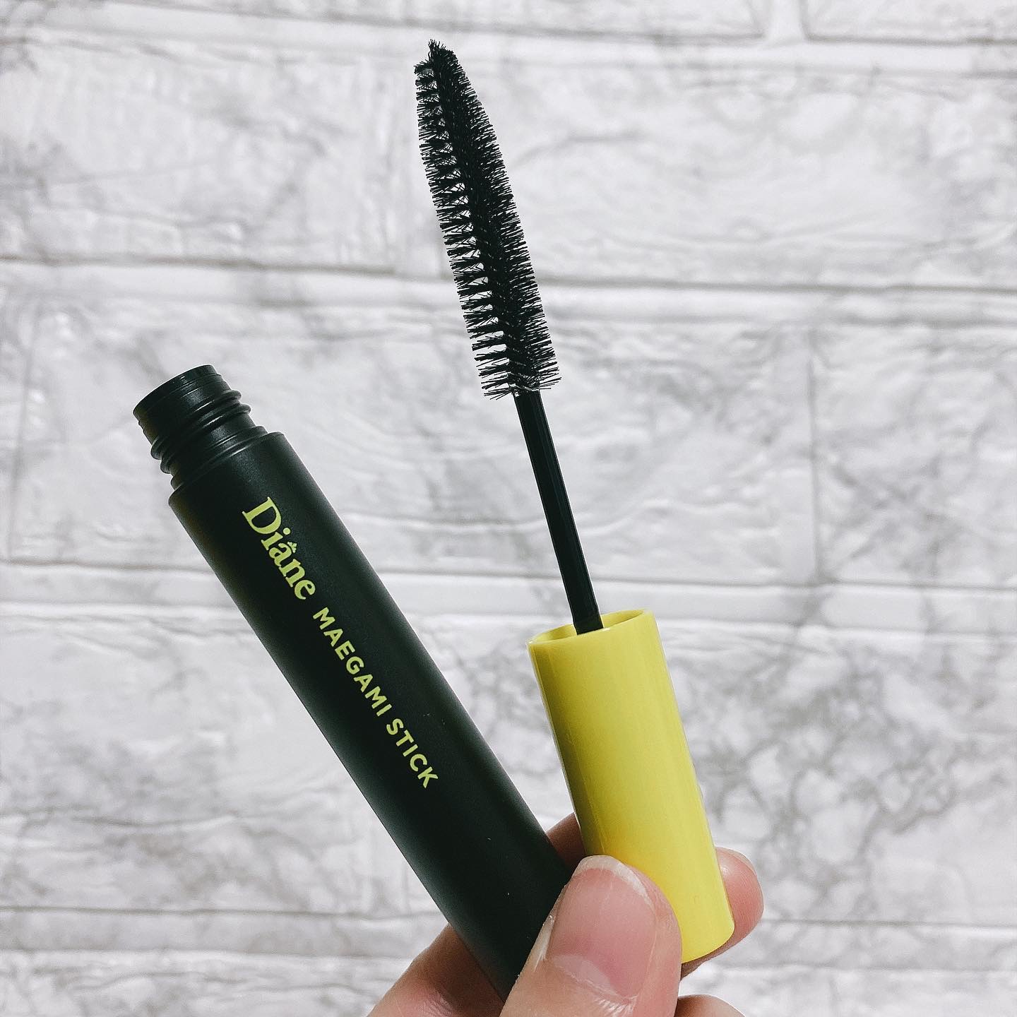 MAEGAMI スティック〈ストレート〉フローラル＆ベリー の香り/ダイアン/その他スタイリングを使ったクチコミ（3枚目）