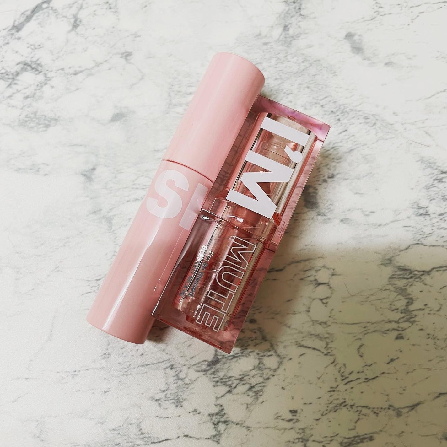 フラッフィリップティント/BLESSED MOON/リップティントを使ったクチコミ(1枚目)