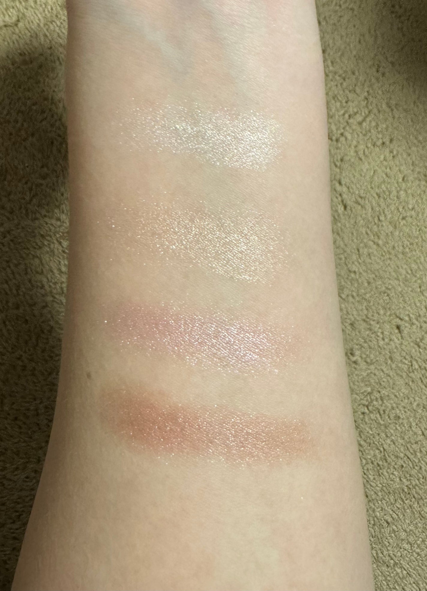 ディオール バックステージ フェイス グロウ パレット/Dior/ハイライトを使ったクチコミ(3枚目)