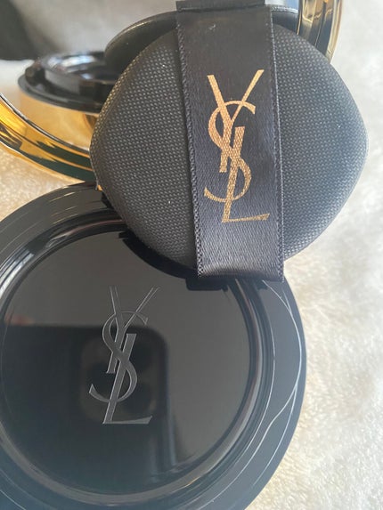 ラディアント タッチ グロウパクト/YVES SAINT LAURENT BEAUTE/クッションファンデーションを使ったクチコミ(4枚目)