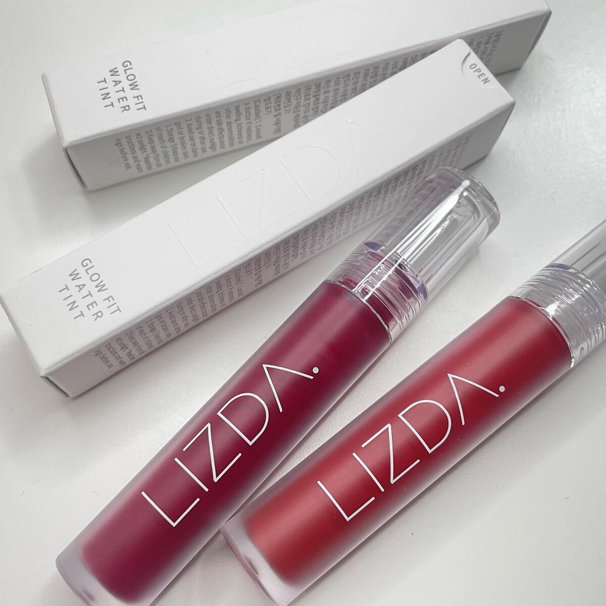 グロウフィットウォーターティント 03 ブリックコーラル/LIZDA/リップティントを使ったクチコミ（1枚目）