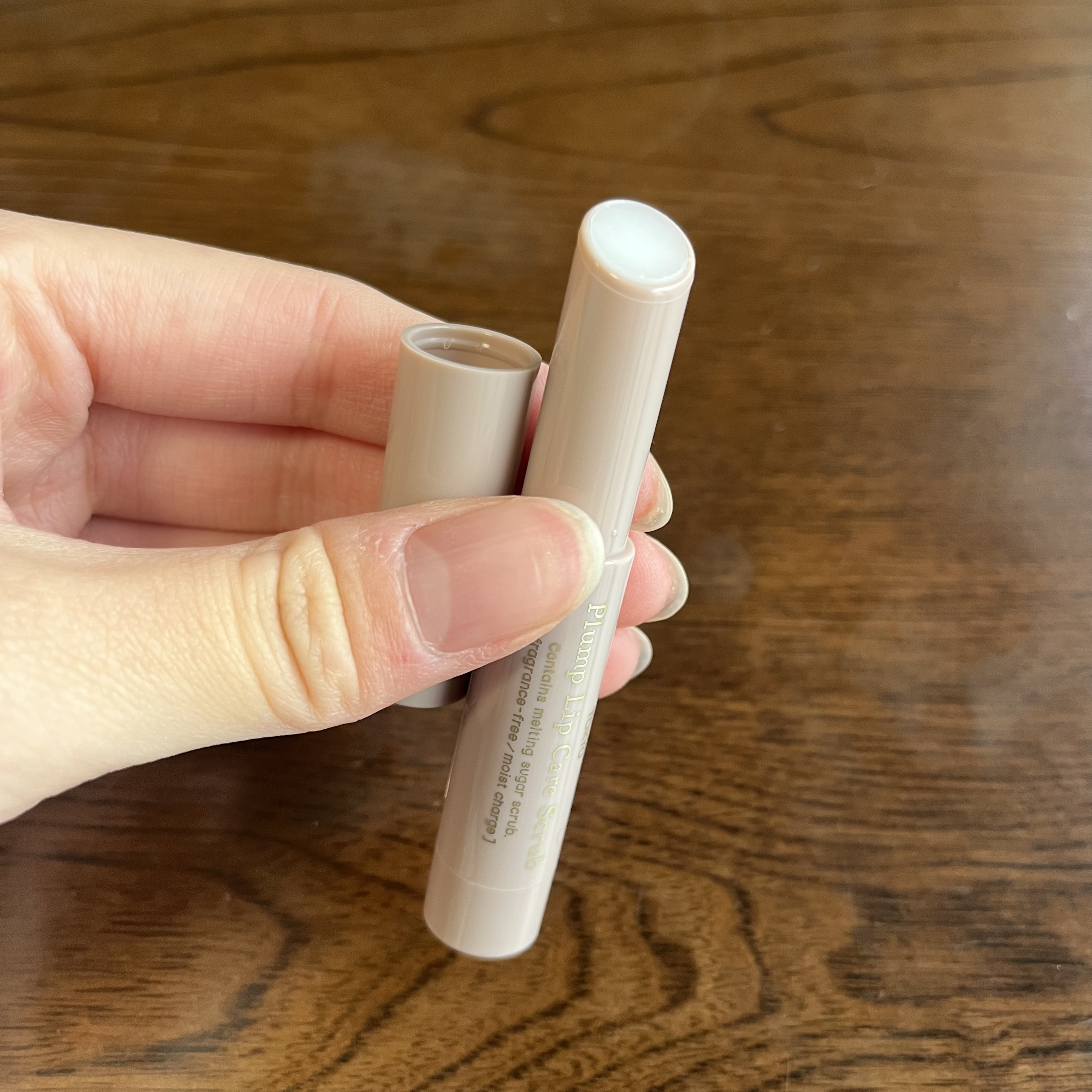 プランプリップケアスクラブ/キャンメイク/リップスクラブを使ったクチコミ（3枚目）