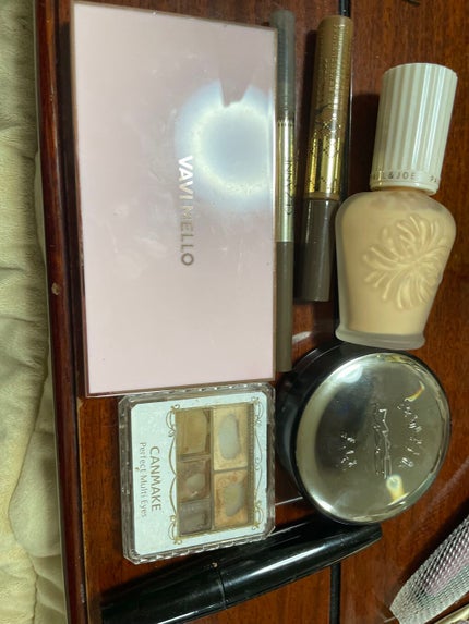 パーフェクトマルチアイズ/キャンメイク/アイシャドウパレットを使ったクチコミ(1枚目)