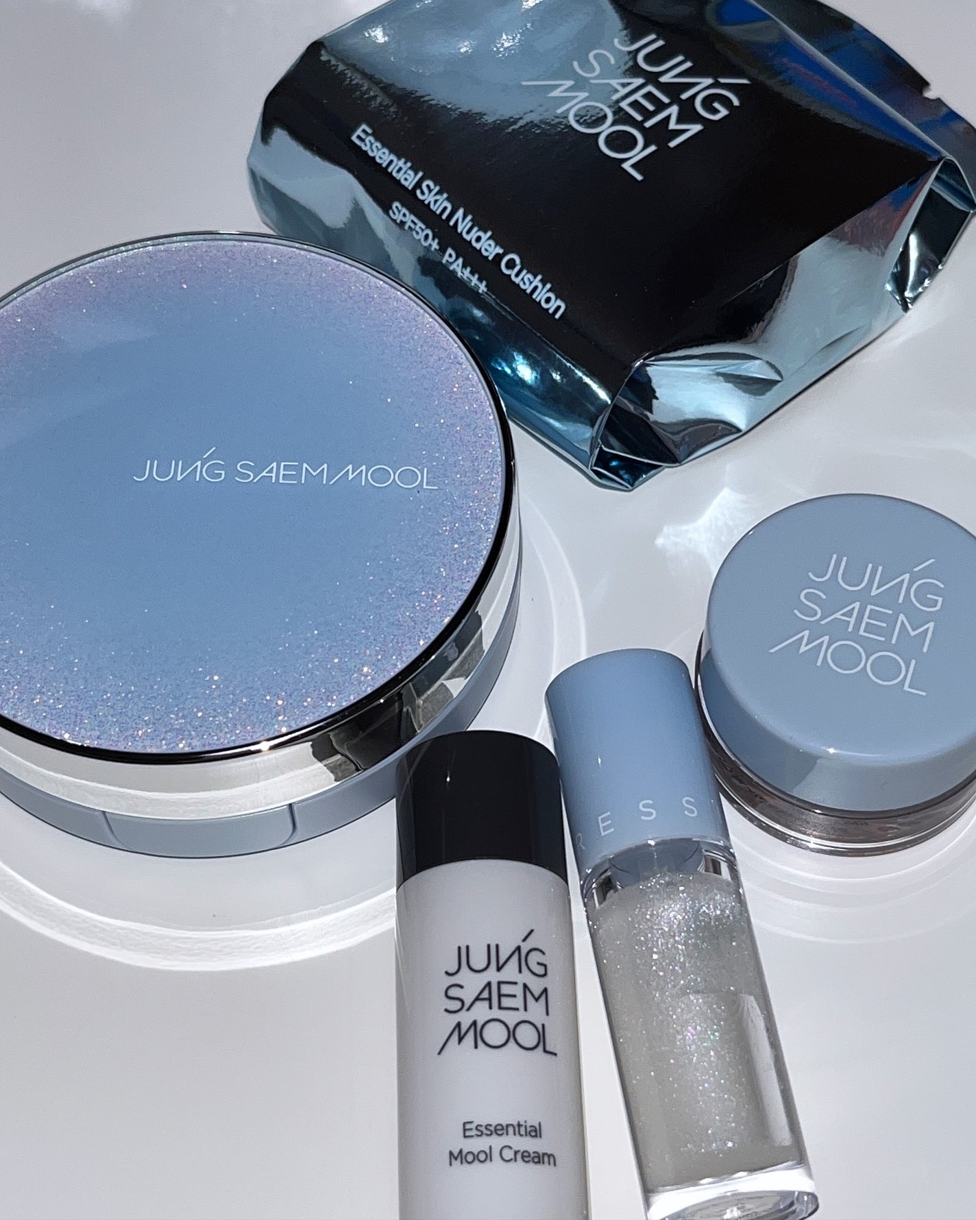 ジョンセンムル スキンヌーダーロングウェアクッション/JUNG SAEM MOOL/クッションファンデーションを使ったクチコミ(4枚目)