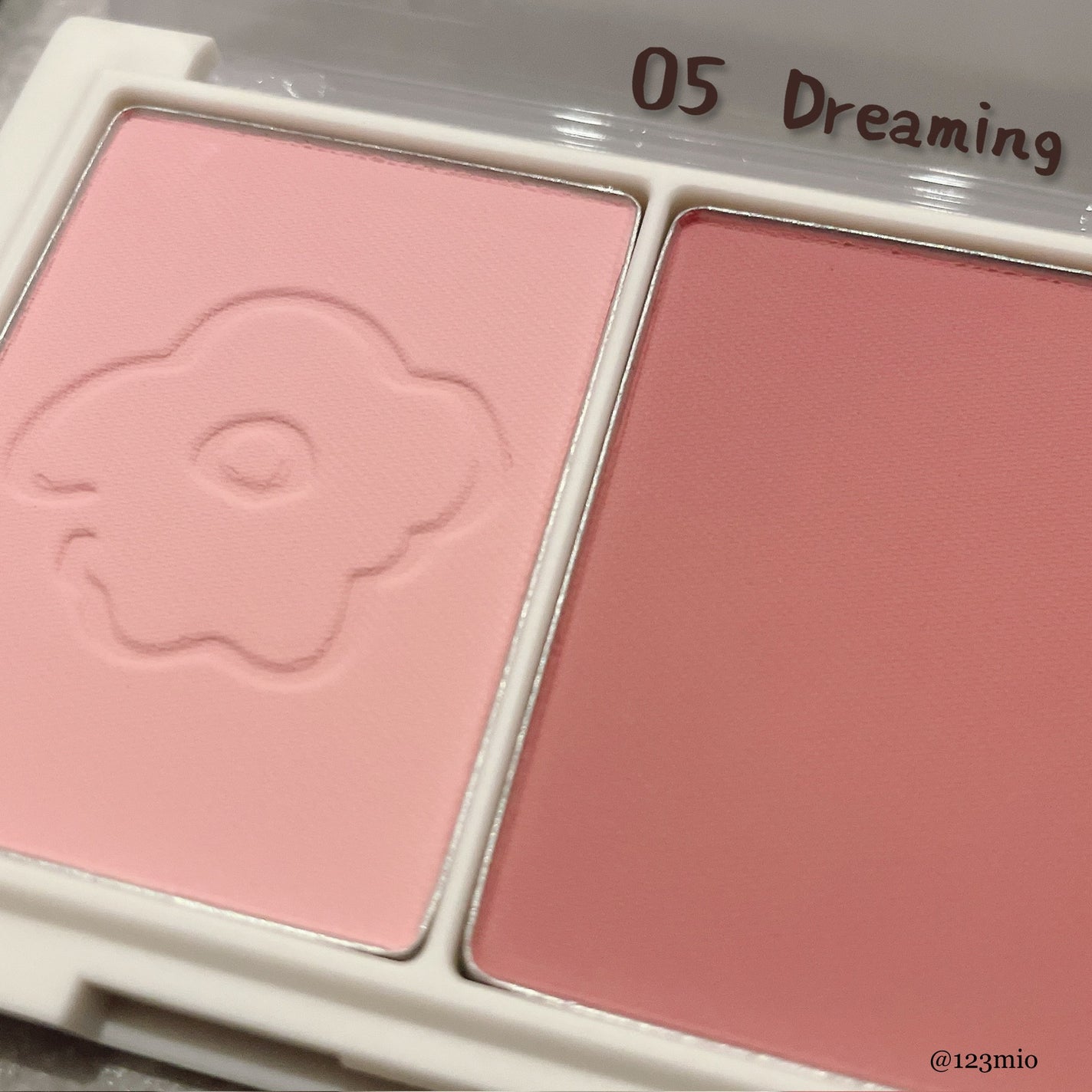 フロリッドレイヤーブラッシャー/HAKIT/パウダーチークを使ったクチコミ(4枚目)