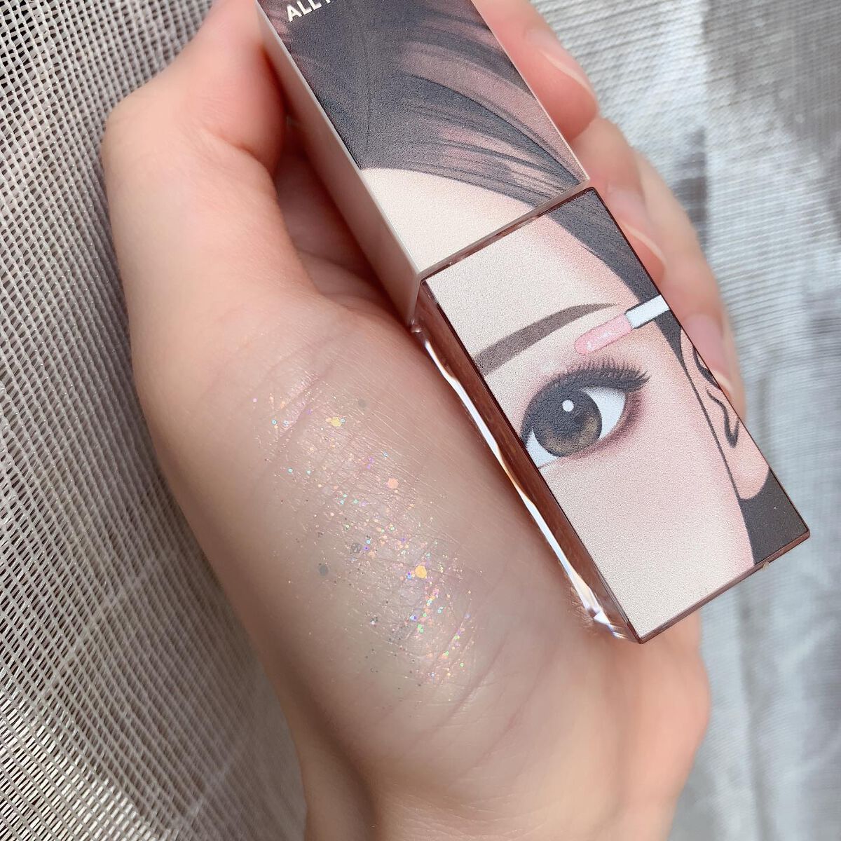 トゥルービューティ グリッター 01 Some Sweet /all my things/グリッターを使ったクチコミ（3枚目）