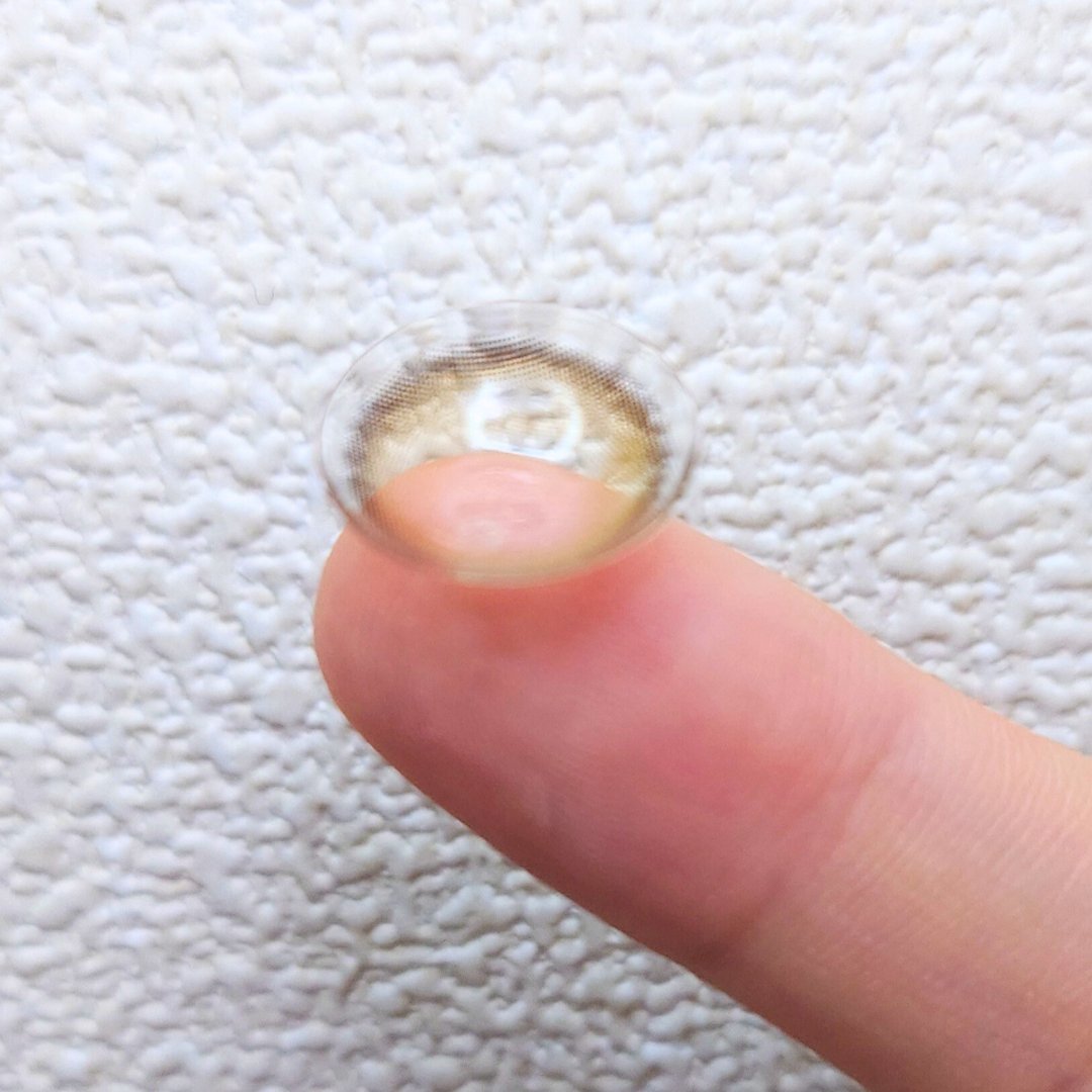 Glowy Golden Olive/OLENS/ワンデー（１DAY）カラコンを使ったクチコミ（3枚目）