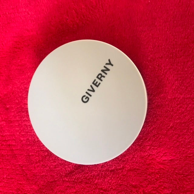 密着カバークッション/GIVERNY/クッションファンデーションを使ったクチコミ(1枚目)