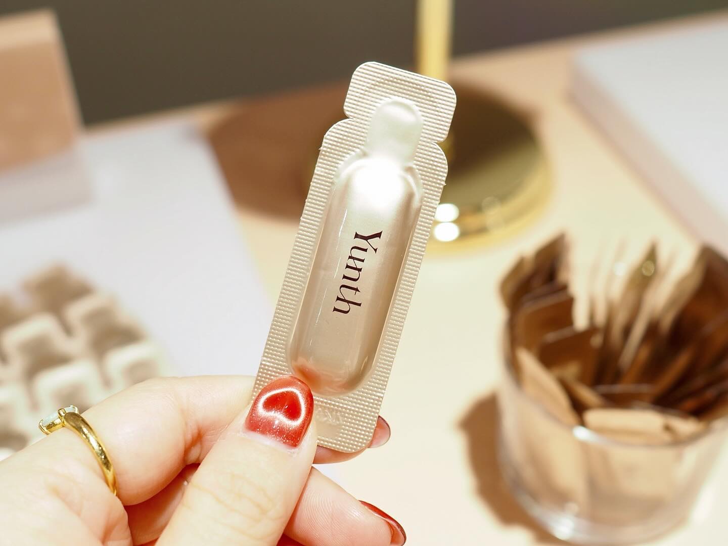 生VAダーマ美容液［医薬部外品］/Yunth/美容液を使ったクチコミ（3枚目）