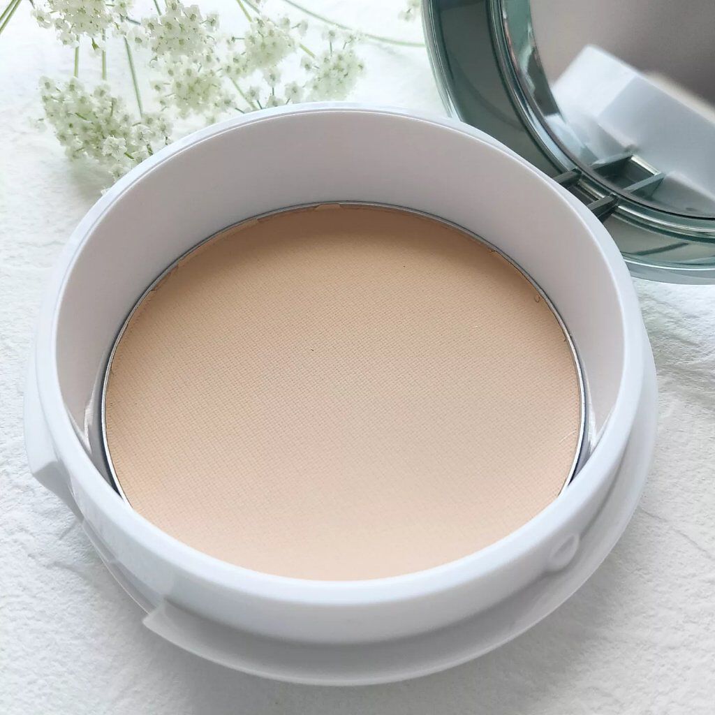 コンフォートクリアパウダー/クリアラスト/プレストパウダーを使ったクチコミ（2枚目）