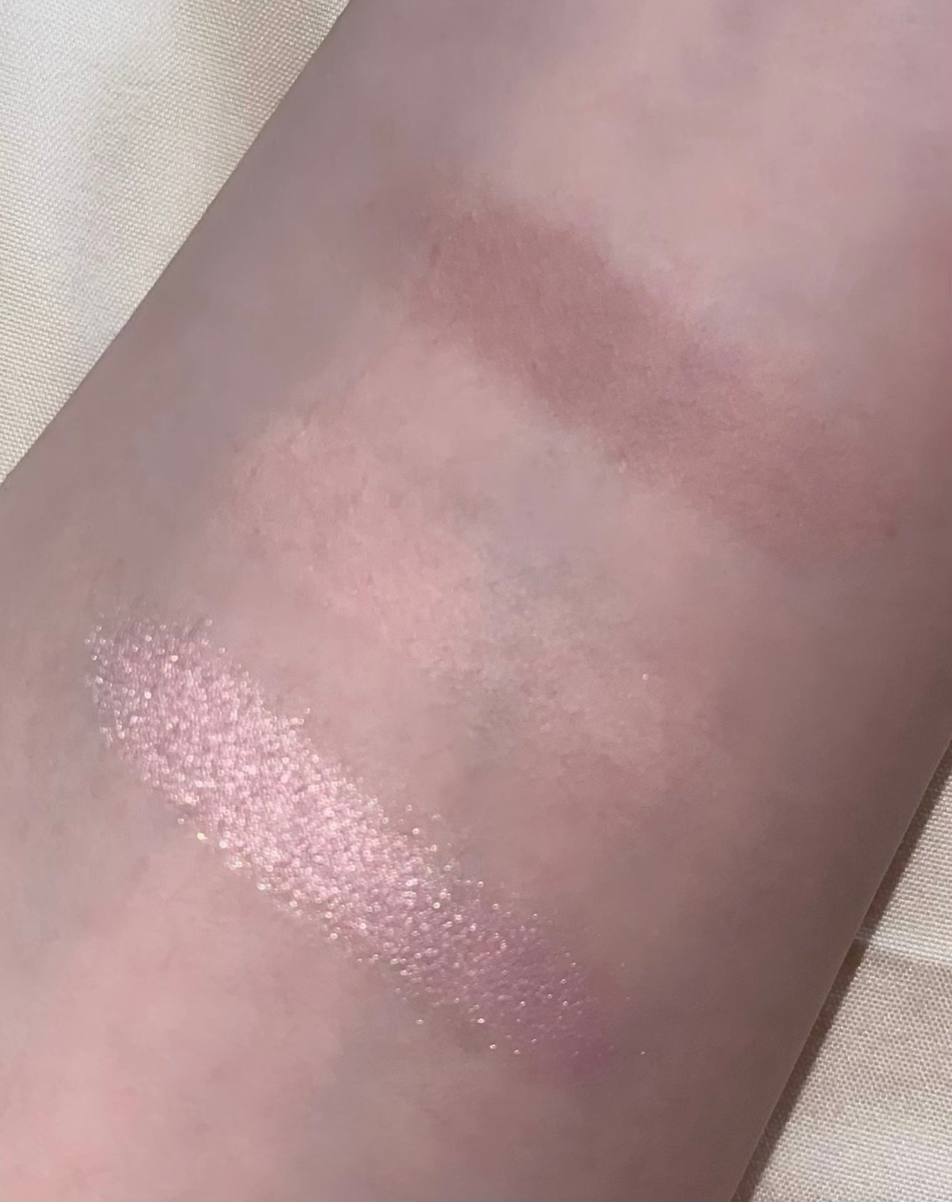 マイフェイブピースアイシャドウ/HOLIKA HOLIKA/単色アイシャドウを使ったクチコミ(2枚目)