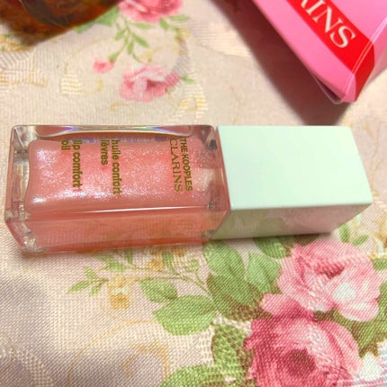 CLARINS ダブル セーラム EX ホリデー キット MAのクチコミ「クラランス
ダブルセーラム EXホリデーキット
クラランスのクリスマスコフレ
ダブルセーラム.....」(2枚目)