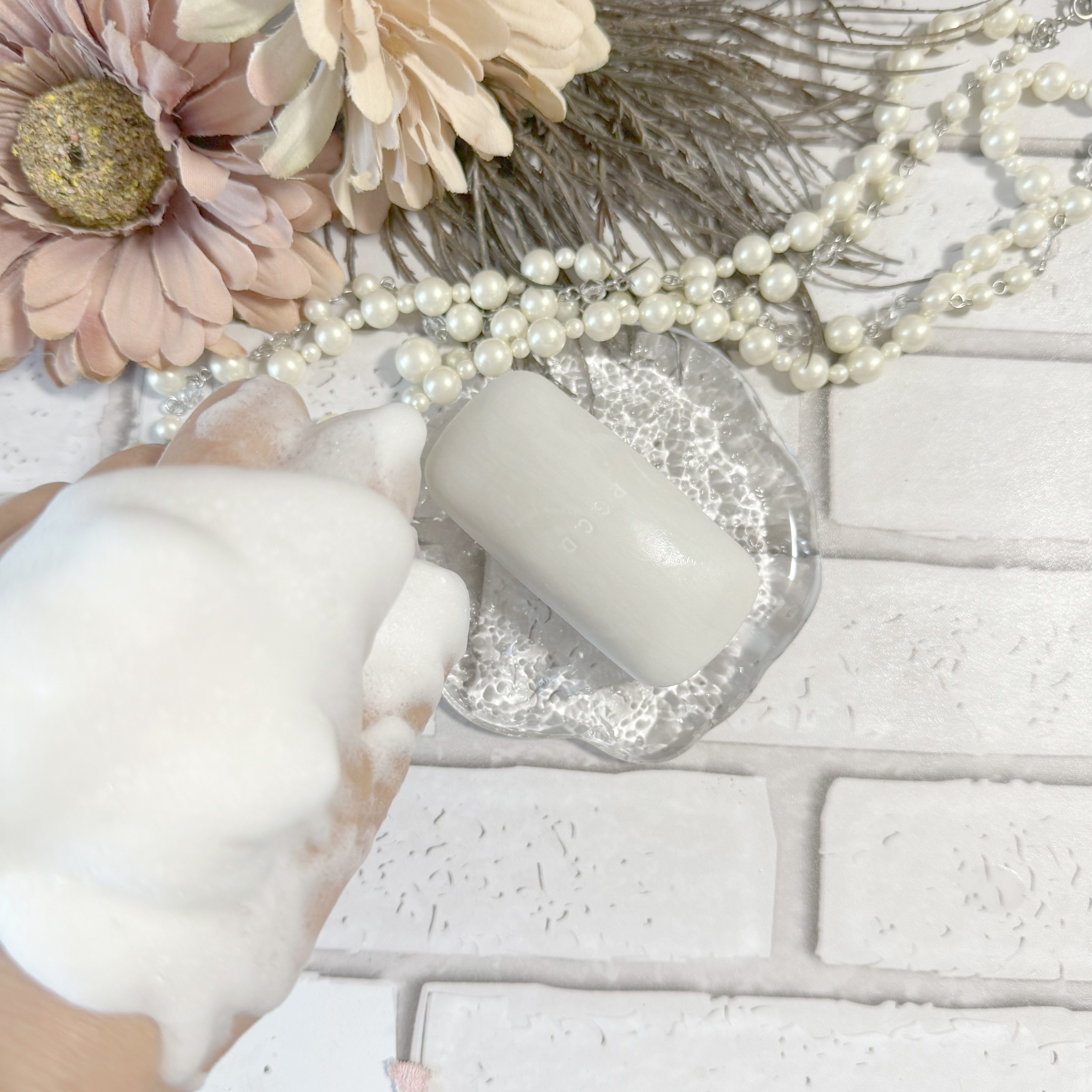 サボンクレール/P.G.C.D.(ペー・ジェー・セー・デー)/洗顔石鹸を使ったクチコミ（3枚目）