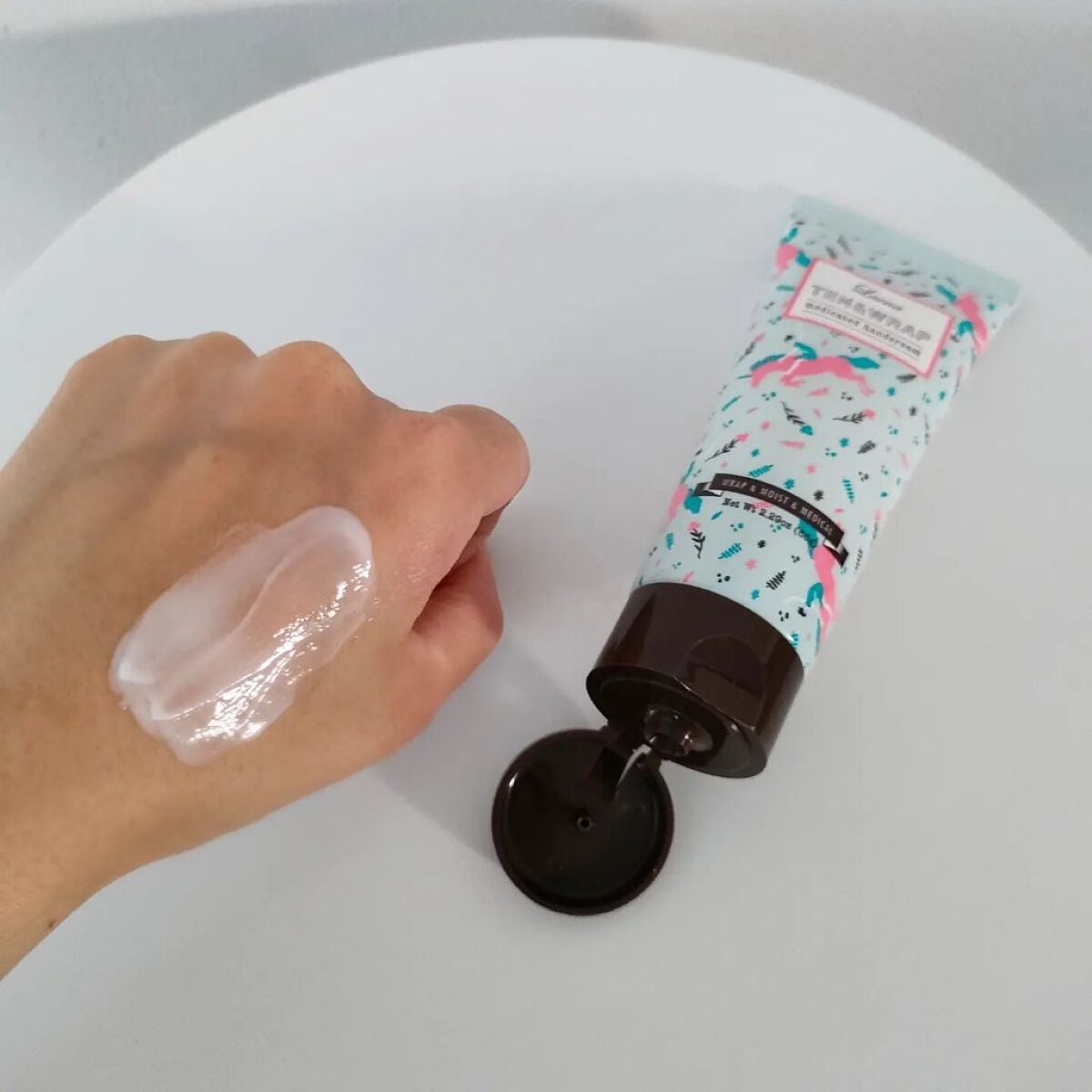 薬用ハンドクリーム テントラップ/ラエナ/ハンドクリームを使ったクチコミ(5枚目)