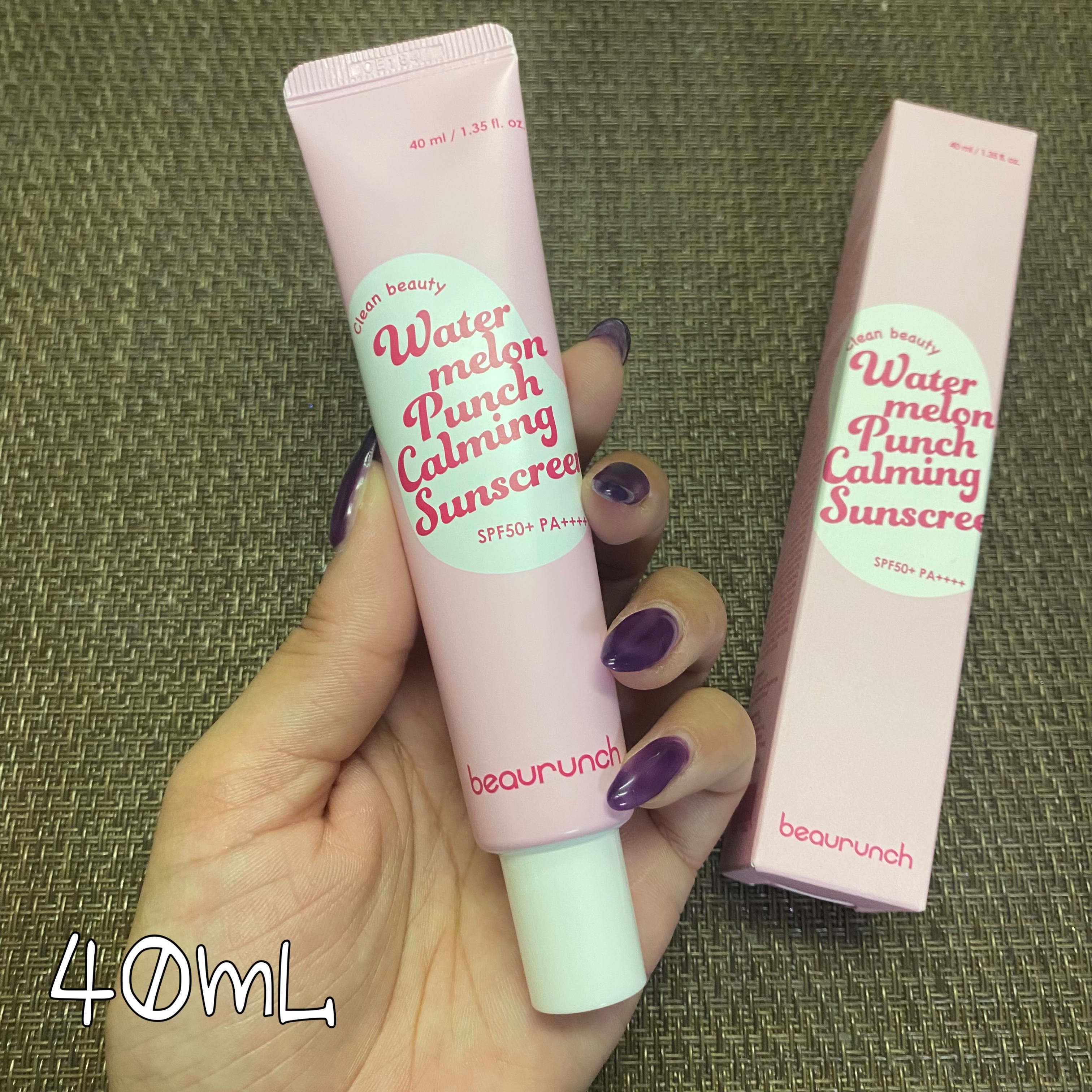 ウォーターメロン パンチ カミング サンスクリーン / スイカサンクリーム / SPF 50+ PA++++  /ビューランチ/日焼け止めクリームを使ったクチコミ（2枚目）