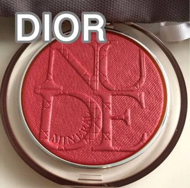 ディオール スキン ミネラル ヌード ルミナイザー ブラッシュ 10　コーラル ポップ/Dior/パウダーチークを使ったクチコミ（1枚目）