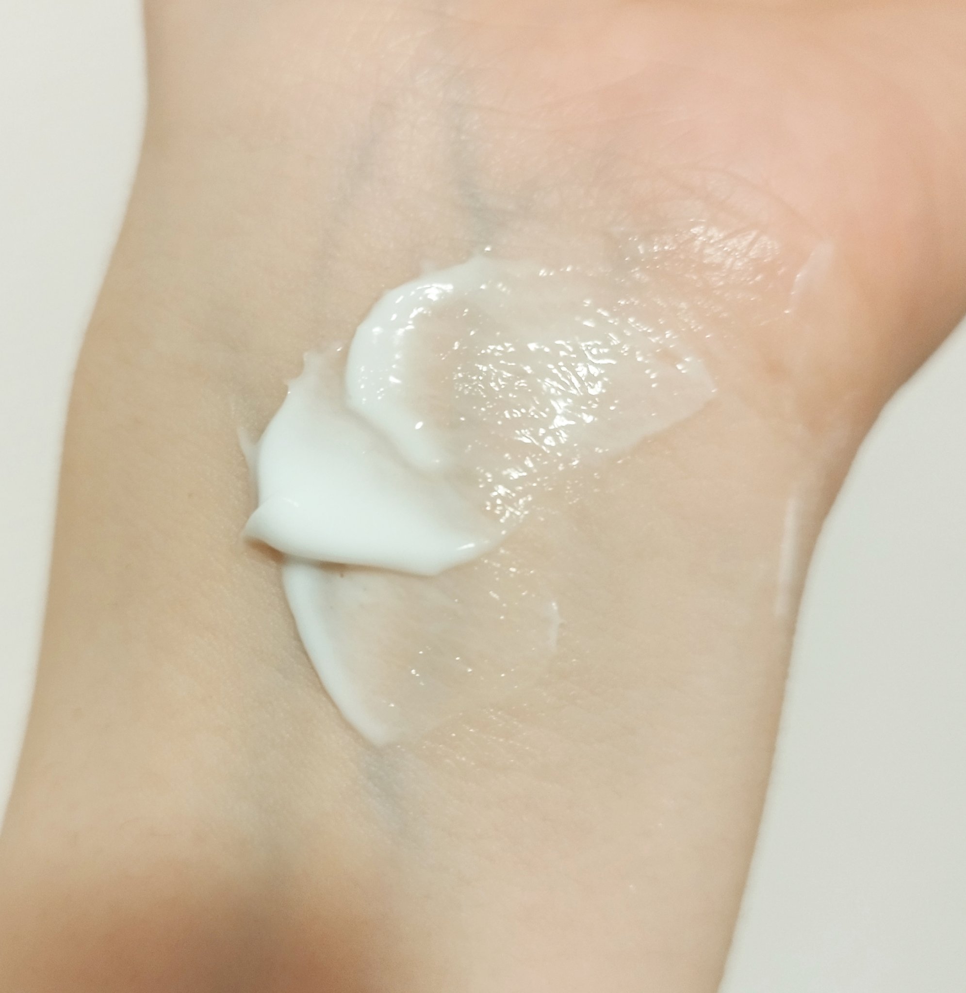 CICA advanced cream/プラチナレーベル/フェイスクリームを使ったクチコミ（2枚目）