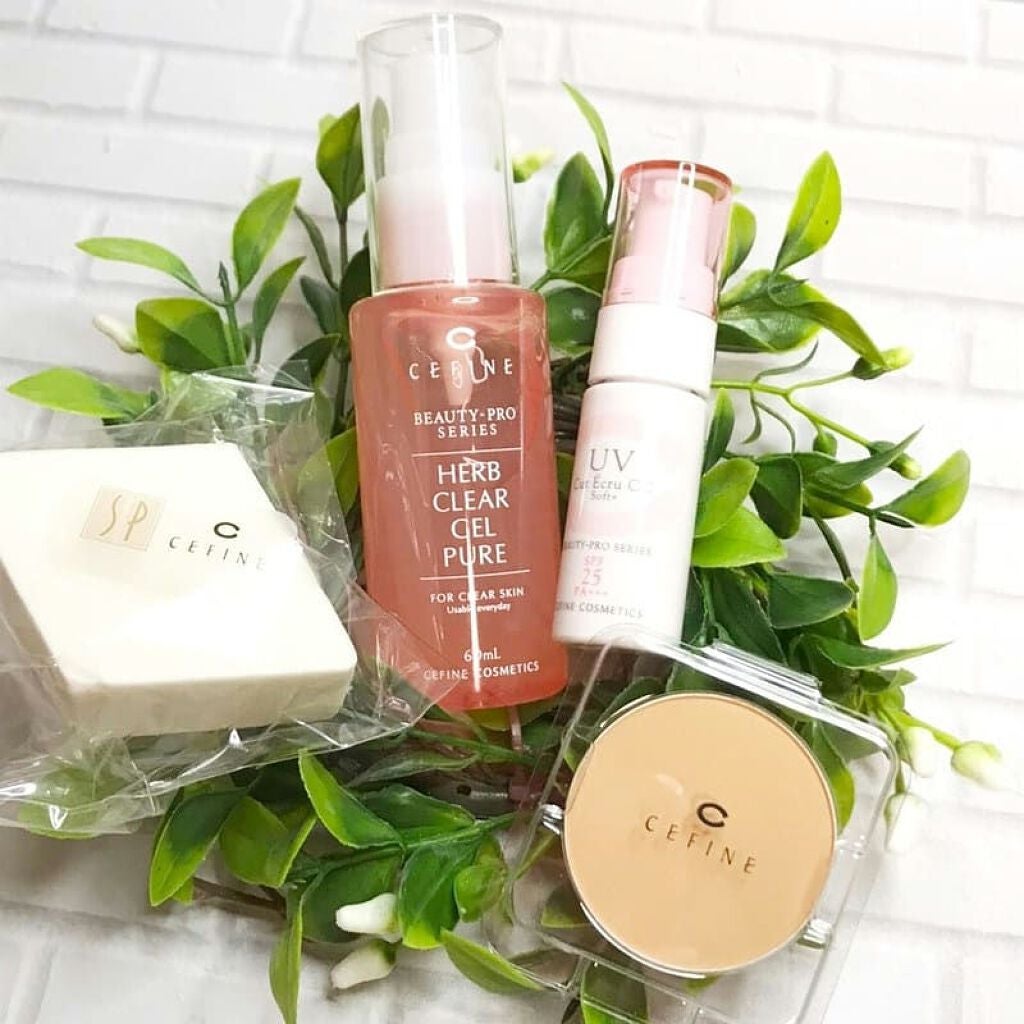 シルクウェットパウダー/セフィーヌ/パウダーファンデーションを使ったクチコミ(1枚目)