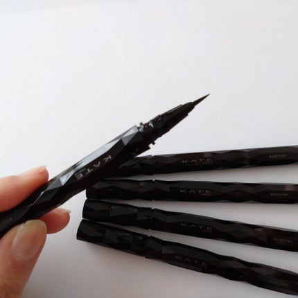 スーパーシャープライナーEX4.0/KATE/リキッドアイライナーを使ったクチコミ(4枚目)