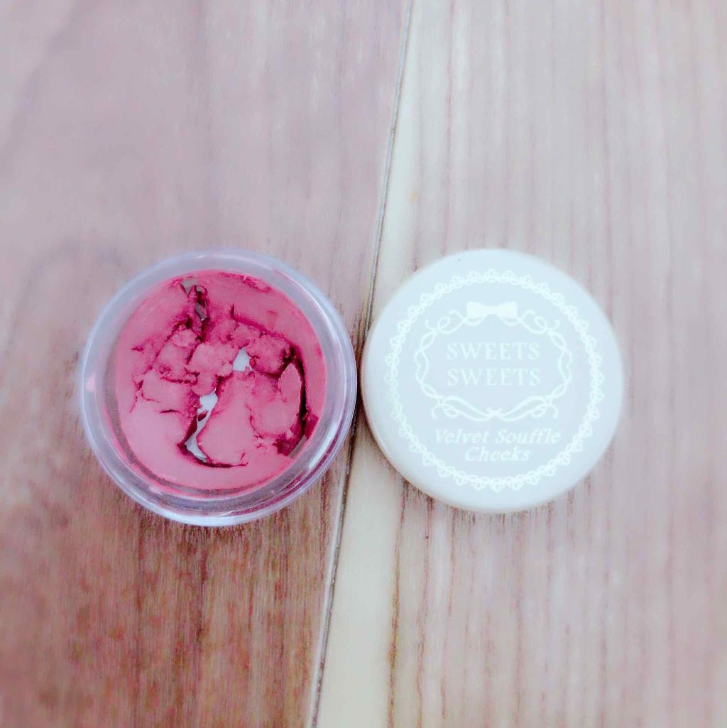 ベルベットスフレチーク/スウィーツ スウィーツ/ジェル・クリームチークを使ったクチコミ(1枚目)