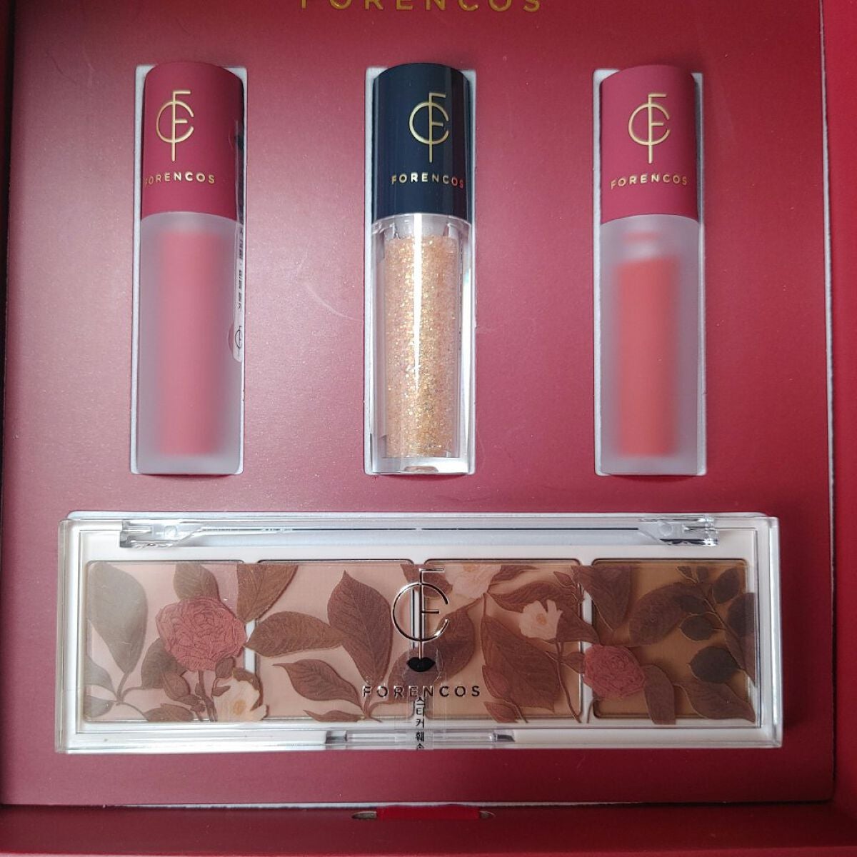 ヴィンテージフラワーガーデンセット/フォレンコス/メイクアップキットを使ったクチコミ(2枚目)