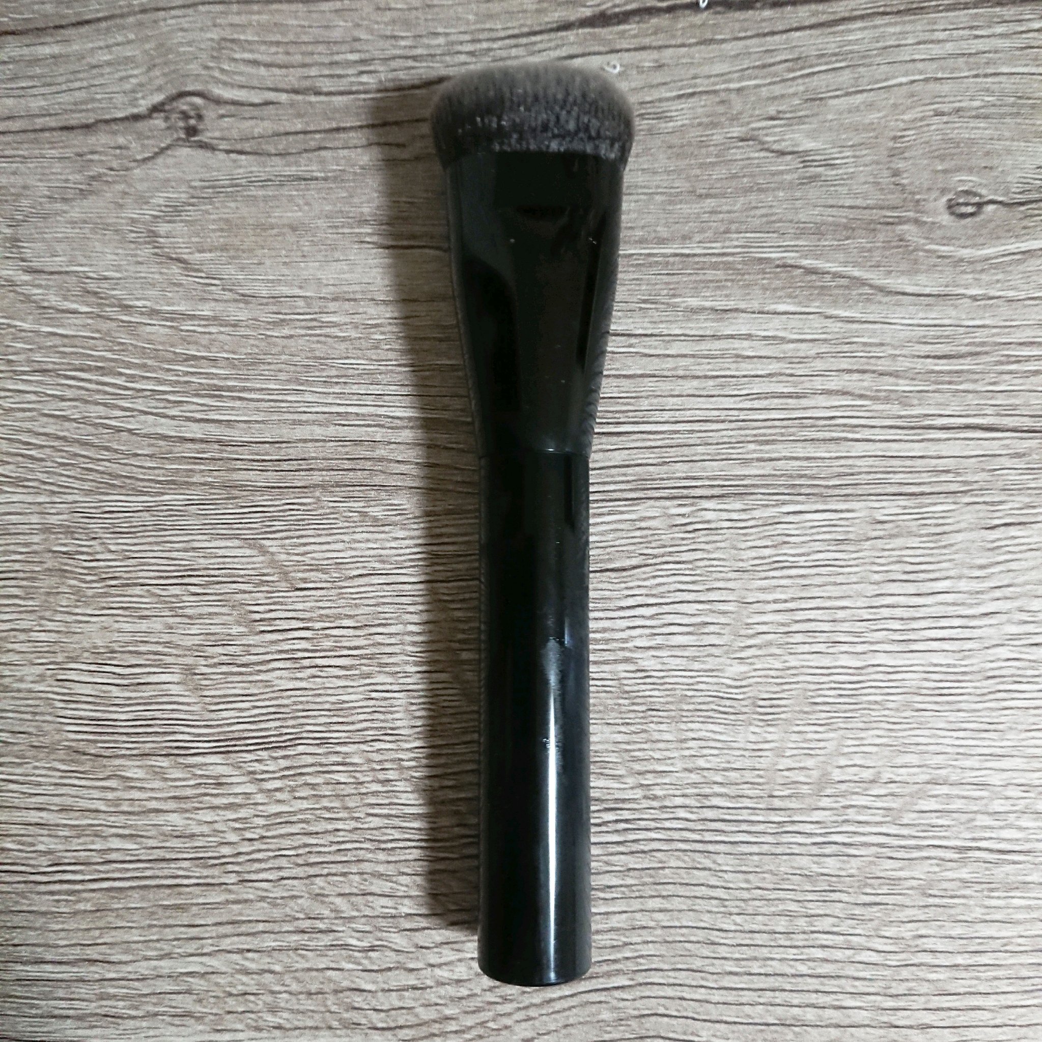 ファンデーションブラシ（マツモトキヨシ・ココカラファイン専用商品）/KATE/メイクブラシを使ったクチコミ（1枚目）