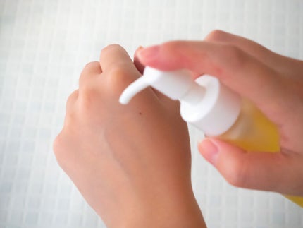 クレンジングオイル/KINS/オイルクレンジングを使ったクチコミ(2枚目)