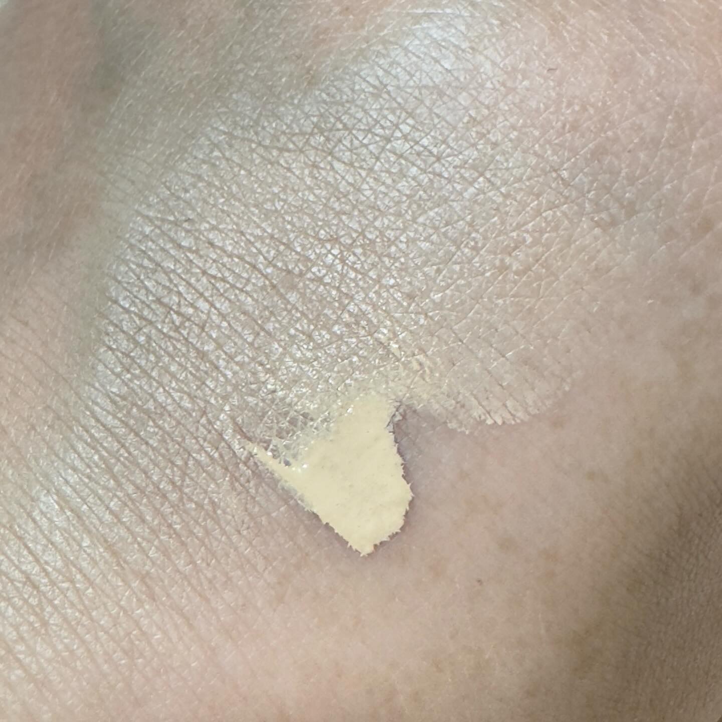 ダーマシンコンシーラー/23years old/リキッドコンシーラーを使ったクチコミ（3枚目）