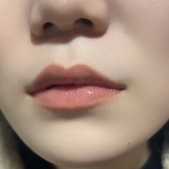 LIP PLUMPER GLAZE TINT/ROJEV/口紅を使ったクチコミ（3枚目）
