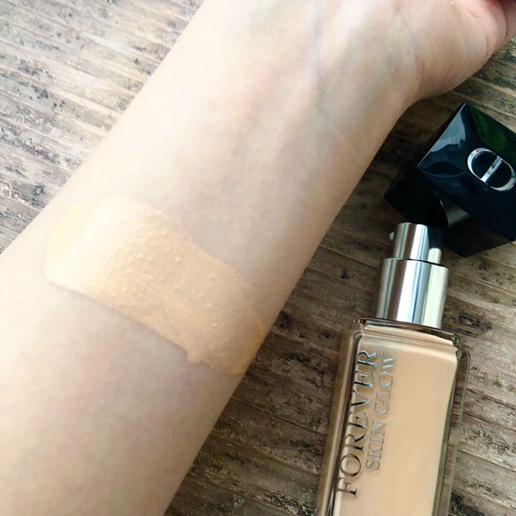 【旧】ディオールスキン フォーエヴァー フルイド グロウ/Dior/リキッドファンデーションを使ったクチコミ（3枚目）