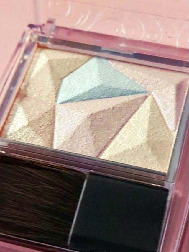 パールグロウハイライト/CEZANNE/ハイライト・シェーディングを使ったクチコミ（3枚目）