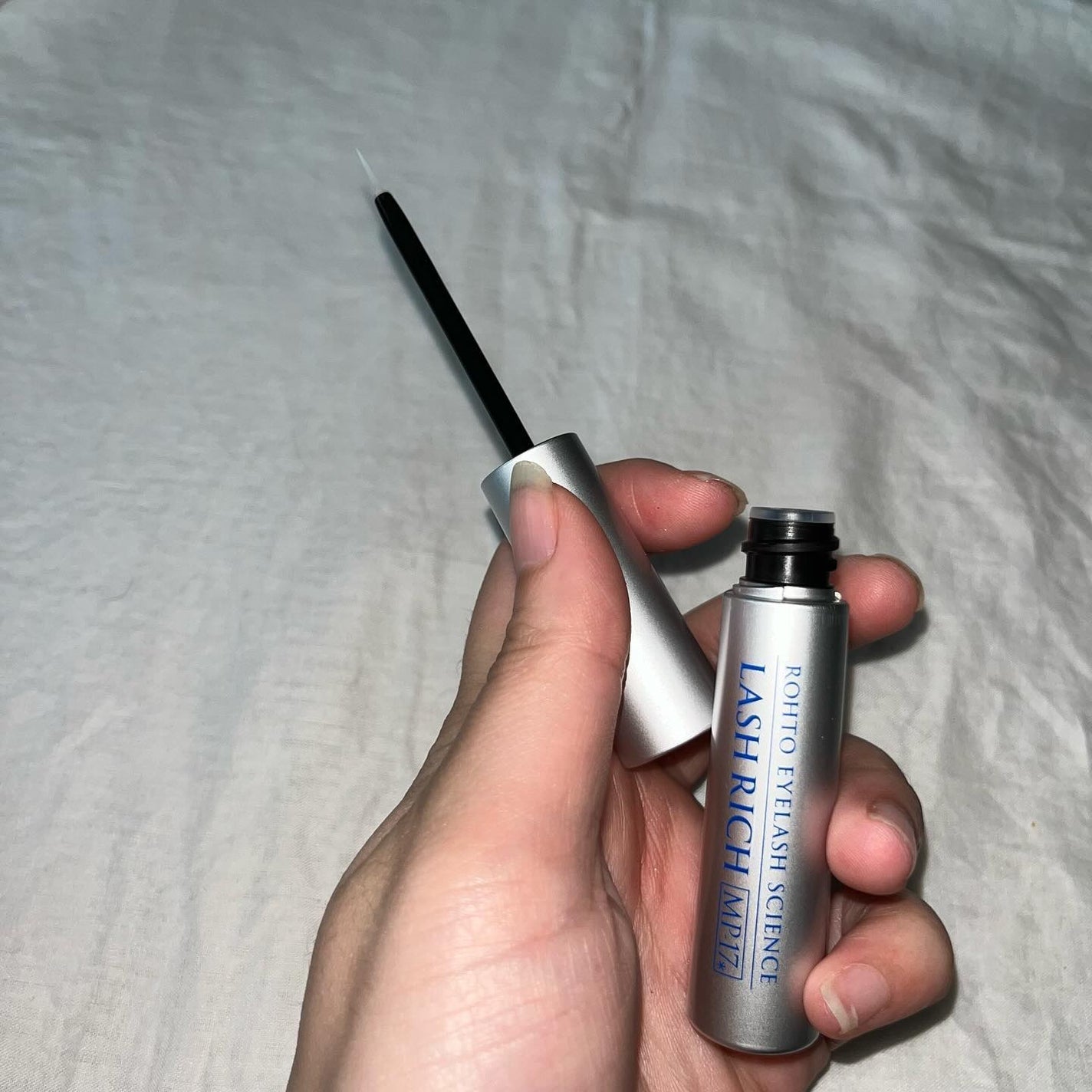 ラッシュリッチアイラッシュセラム/ロート製薬/まつげ美容液を使ったクチコミ(3枚目)