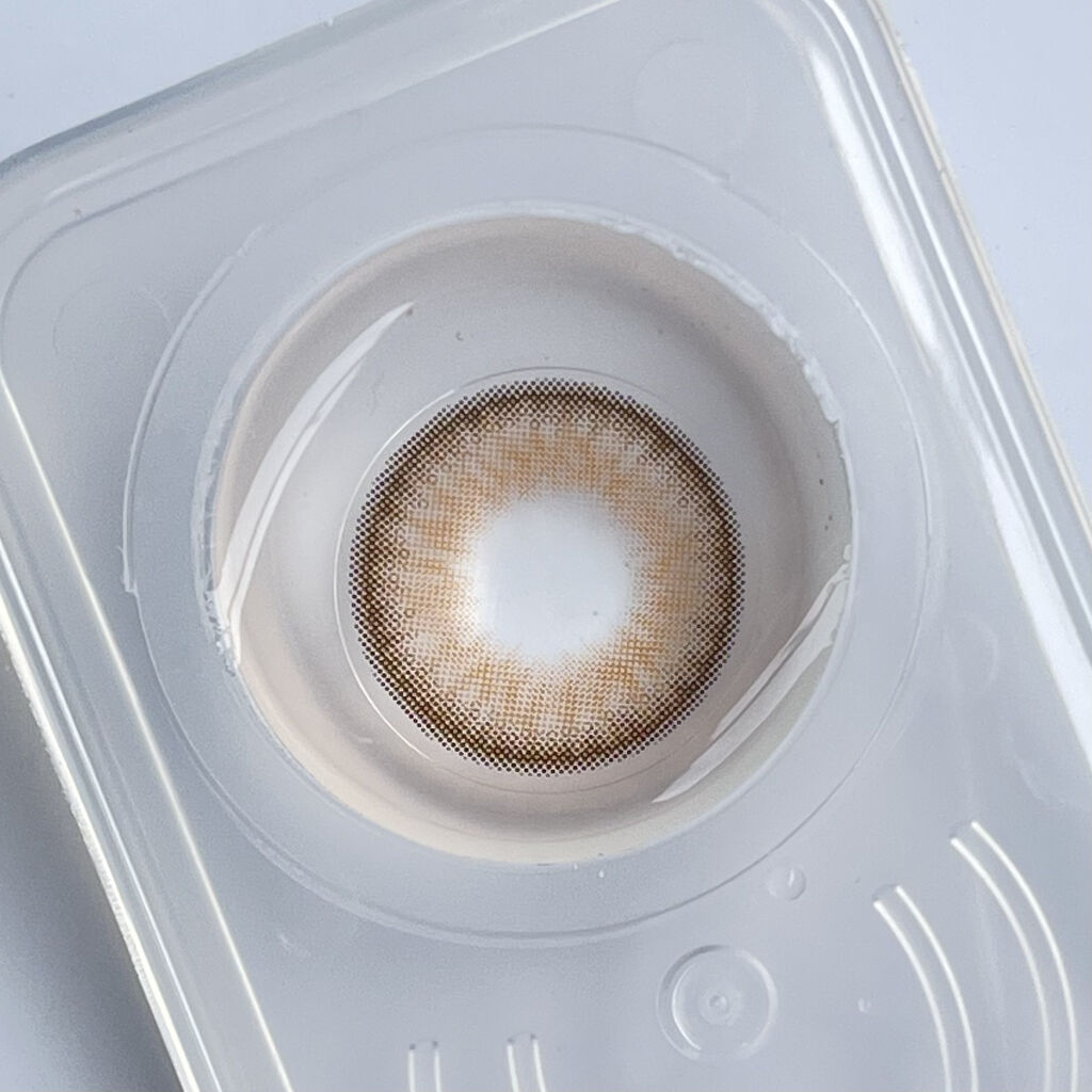 ティカ3コン/OLENS/カラーコンタクトレンズを使ったクチコミ（3枚目）