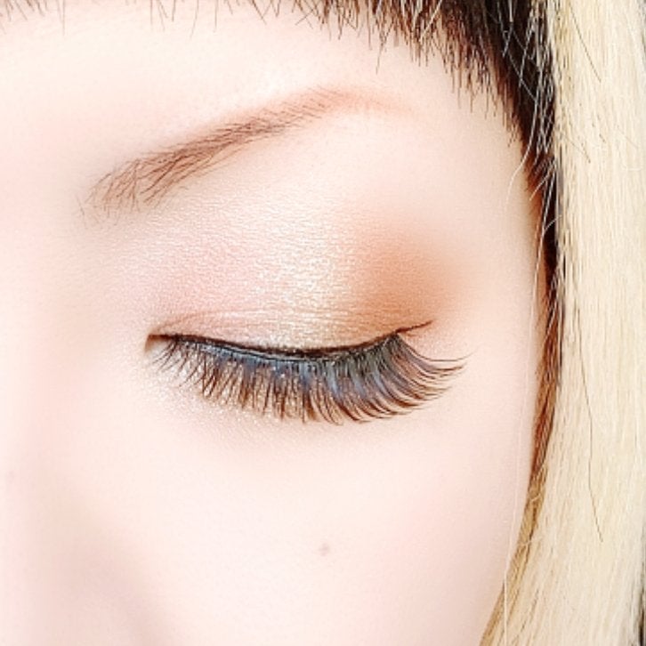 シャイニーアイパレットハニーオレンジ/VAVI MELLO/アイシャドウパレットを使ったクチコミ(4枚目)