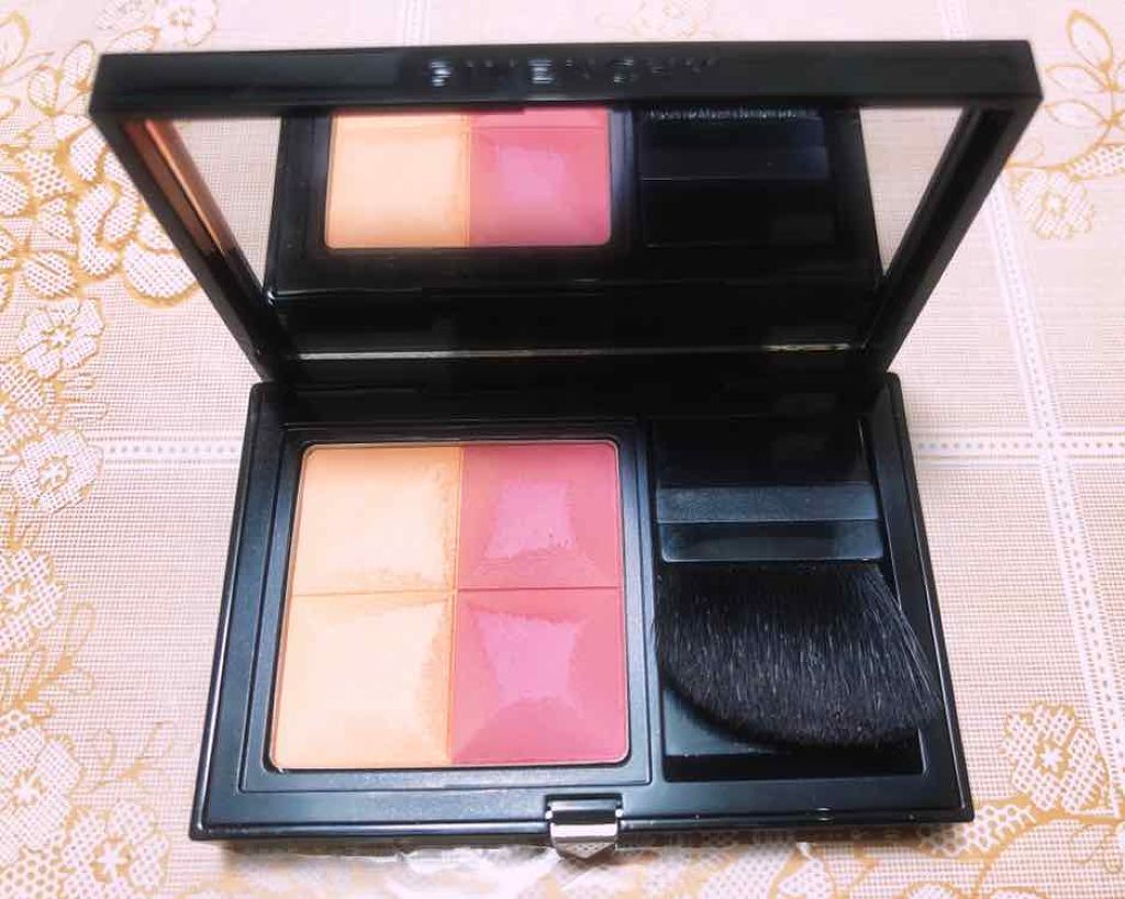 プリズム・ブラッシュ No.04 ライト/GIVENCHY/パウダーチークを使ったクチコミ（2枚目）