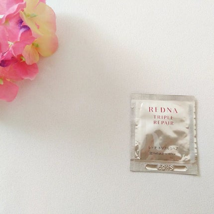 ナチュラルサイエンス レドナ トリプルリペアのクチコミ「ナチュラルサイエンスのDMに毎回入ってくるサンプル。 今回は レドナトリプルリペアでした。 .....」(1枚目)