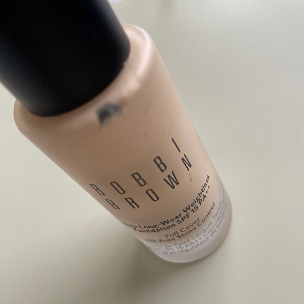 スキン ロングウェア ウェイトレス ファンデーション SPF 15 (PA++)/BOBBI BROWN/リキッドファンデーションを使ったクチコミ(1枚目)
