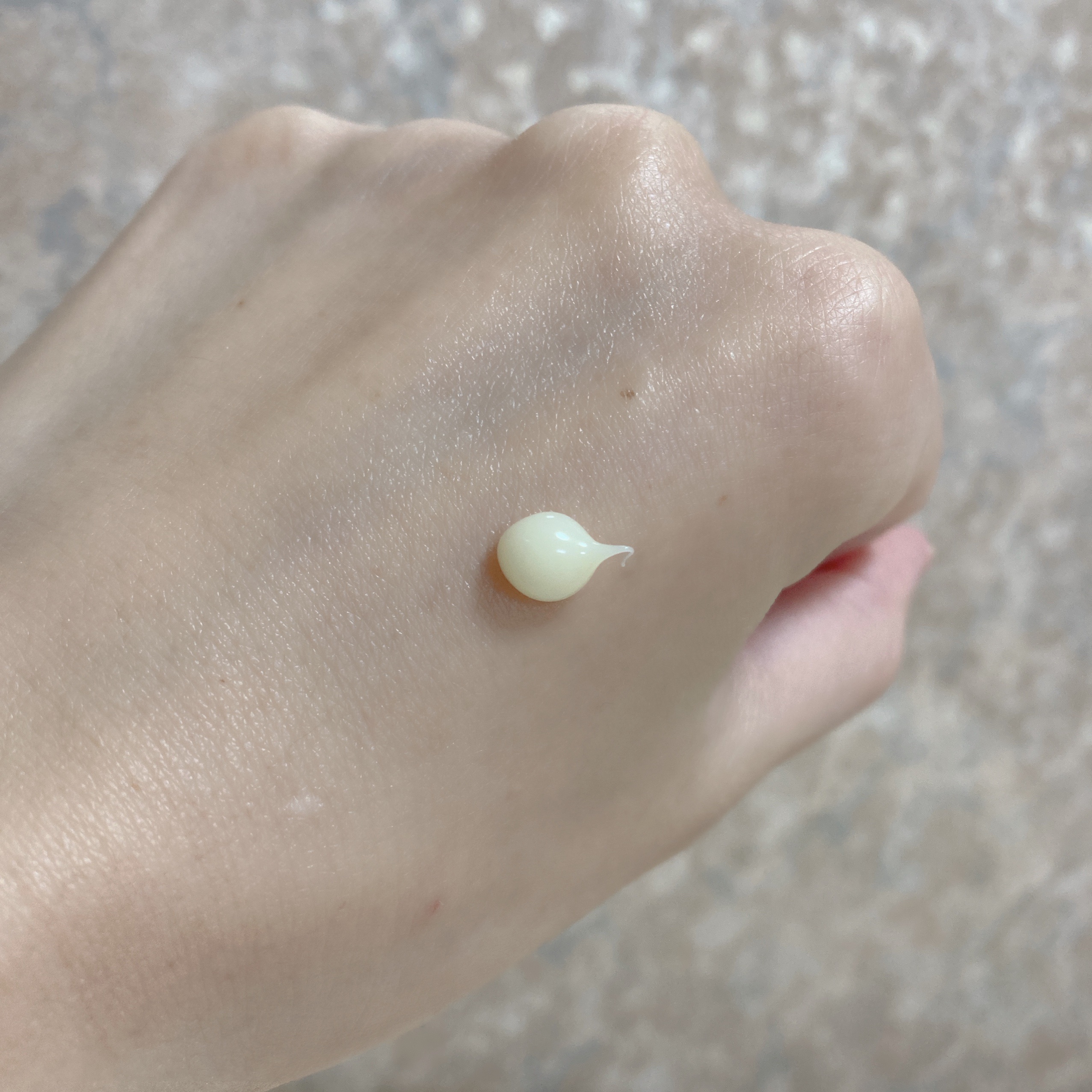 極潤プレミアム ヒアルロンアイクリーム/肌ラボ/アイケア・アイクリームを使ったクチコミ（3枚目）