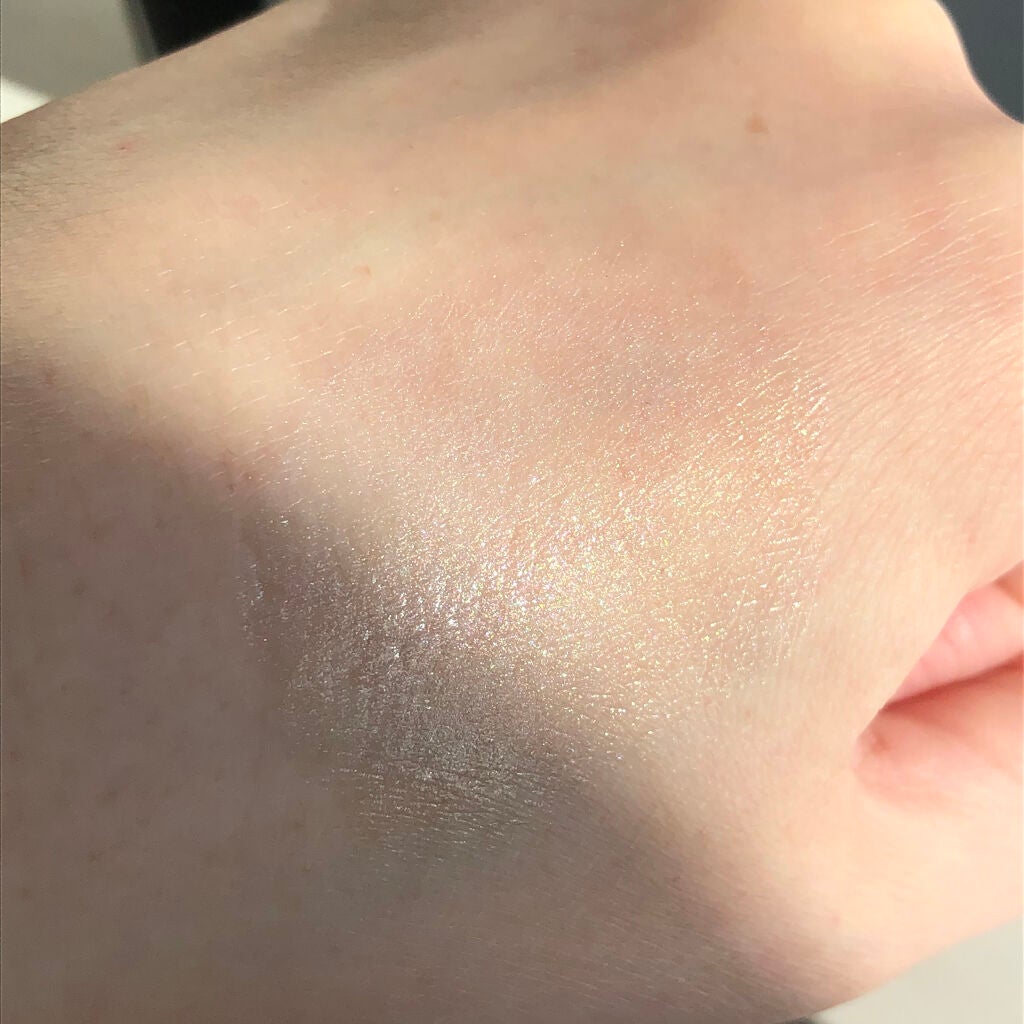 ボーム エサンシエル/CHANEL/スティックハイライトを使ったクチコミ(3枚目)