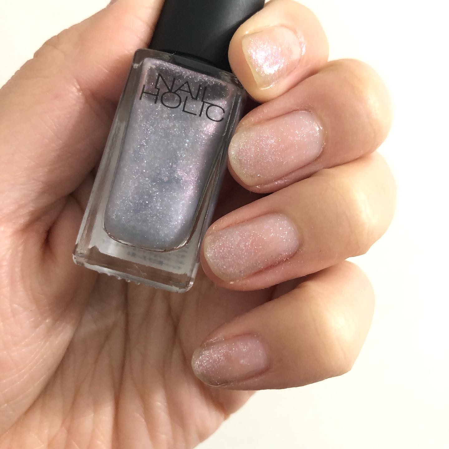 ネイルホリック PU122/ネイルホリック/マニキュアを使ったクチコミ（2枚目）