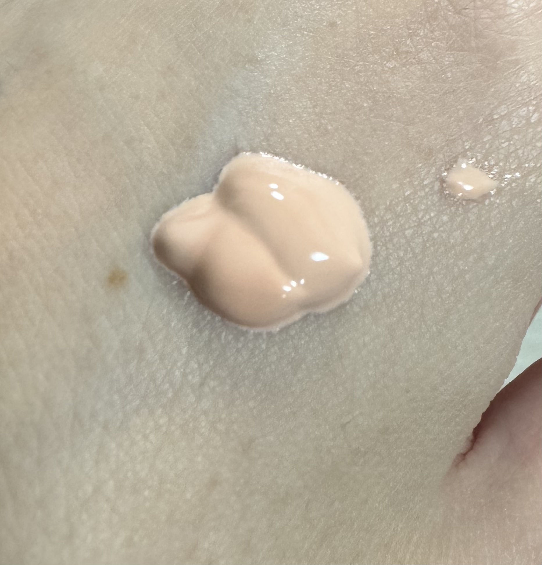 RMK ルミナス メイクアップベース/RMK/化粧下地を使ったクチコミ（1枚目）