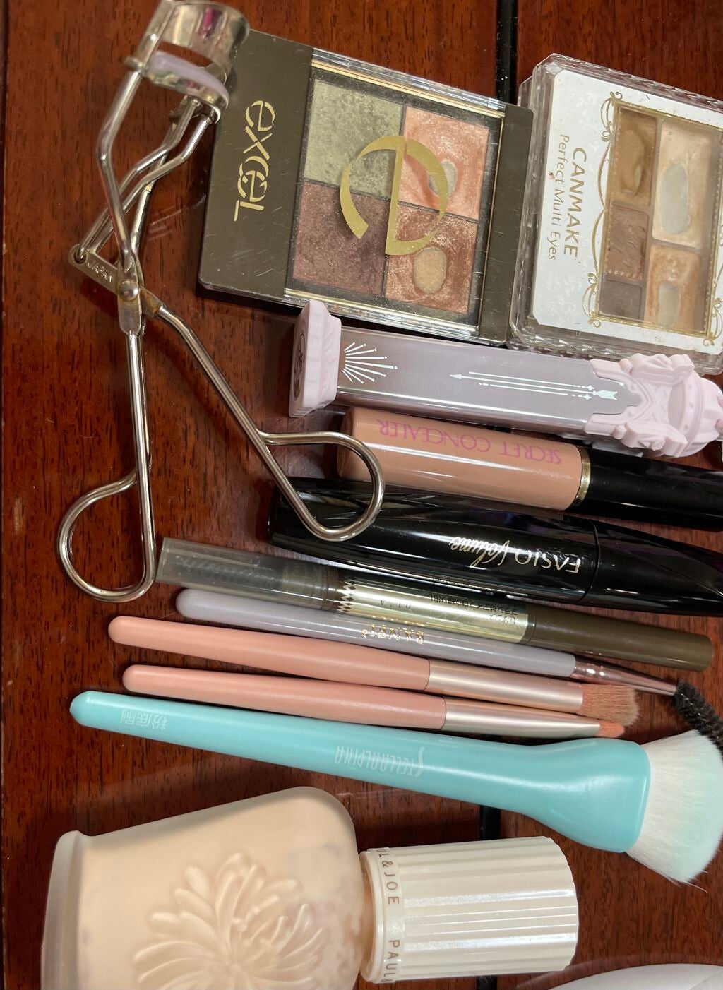 パーフェクトマルチアイズ/キャンメイク/アイシャドウパレットを使ったクチコミ(1枚目)