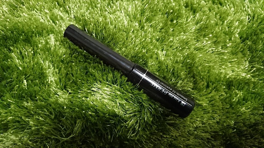 キスミー フェルム スムースフィットアイライナーEXのクチコミ「🙆
落ち方がポロポロとれるかんじ
にじまない

🙅
恐ろしく書きにくい

筆タイプで一生使いこ.....」（1枚目）