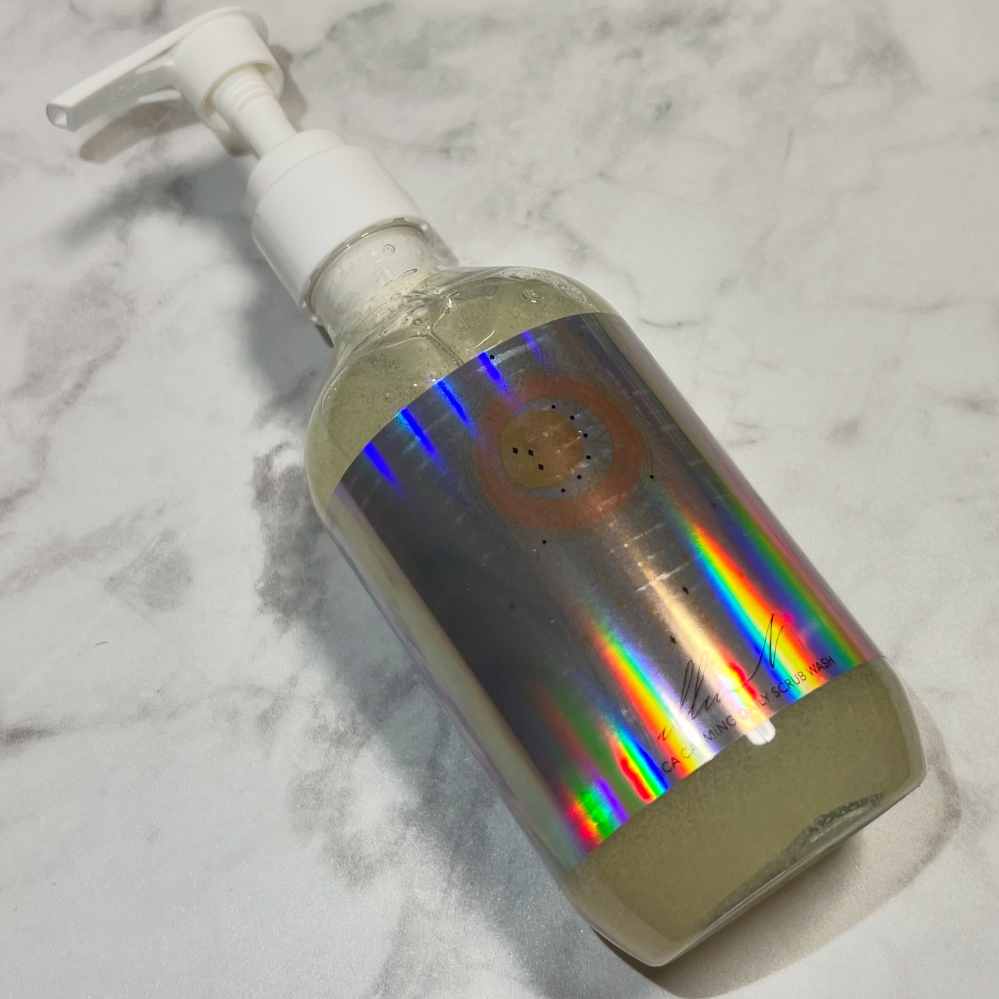 シカカーミングデイリースクラブウォッシュ/illuN/ボディスクラブを使ったクチコミ（3枚目）