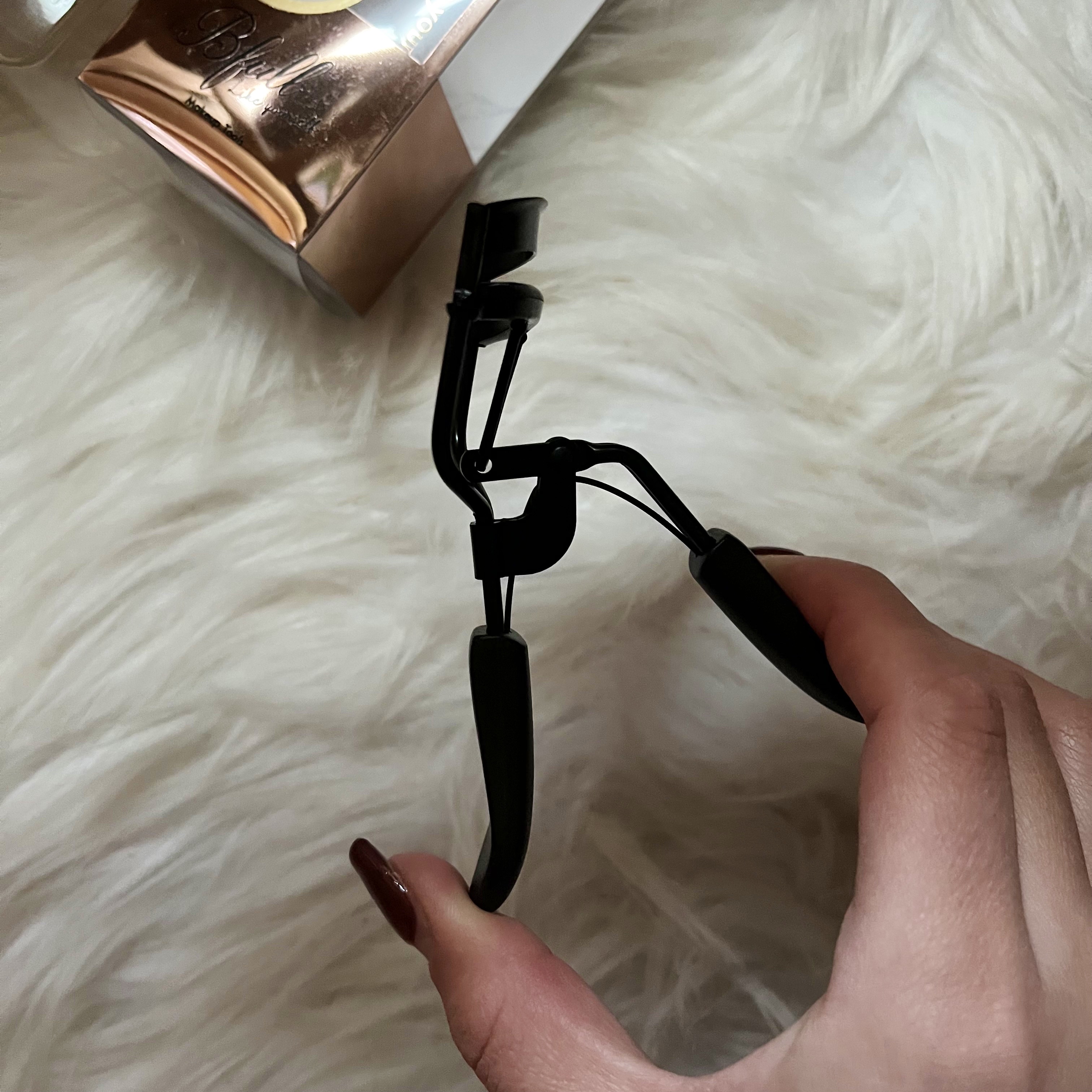 Bfull アイラッシュカーラー（マットブラック）【MUR-16】/ビー・エヌ/ビューラーを使ったクチコミ（2枚目）