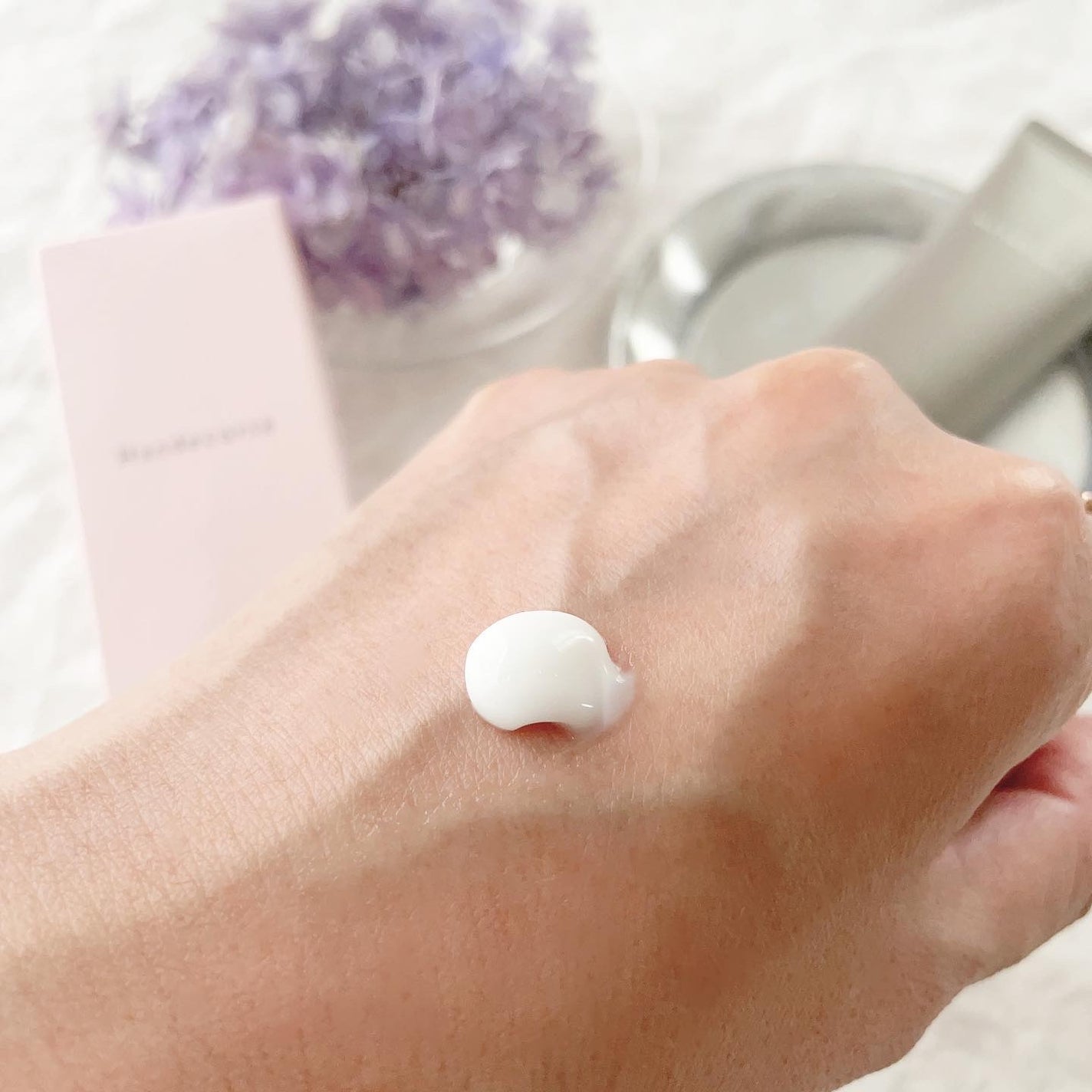 ハンデコルテ/キユートピア/ネック・デコルテケアを使ったクチコミ(4枚目)